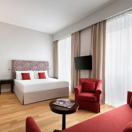 Sina De La Hotel 4*