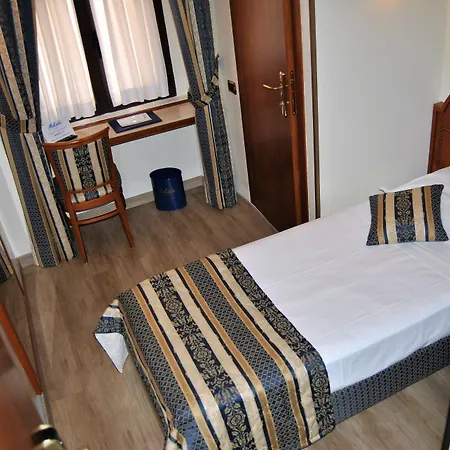 Mokinba Baviera 4* Μιλάνο