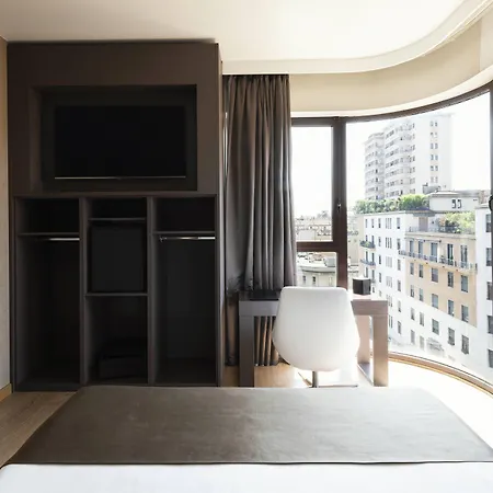 Mokinba Baviera 4* Μιλάνο