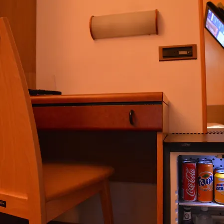 阿斯普罗蒙特酒店 酒店 3*