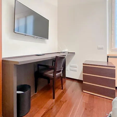 Fontana - 15 Min Dal Duomo Daire *