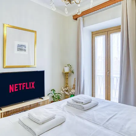 Bamboo House - Floor Just 15 Minutes From Duomo Daire *