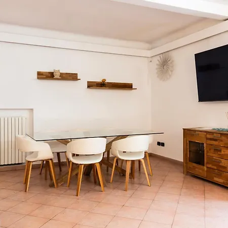 Youhosty - Secret Garden شقة ميلان