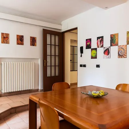 Youhosty - Secret Garden * ميلان