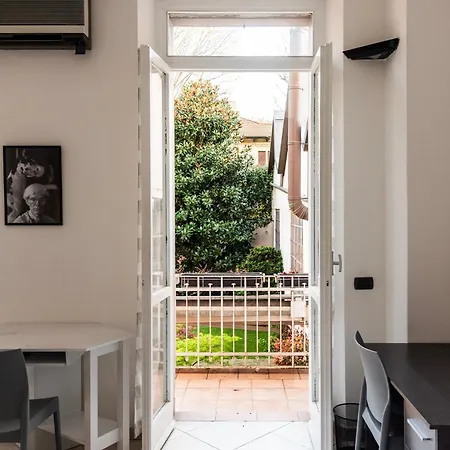 Youhosty - Secret Garden *