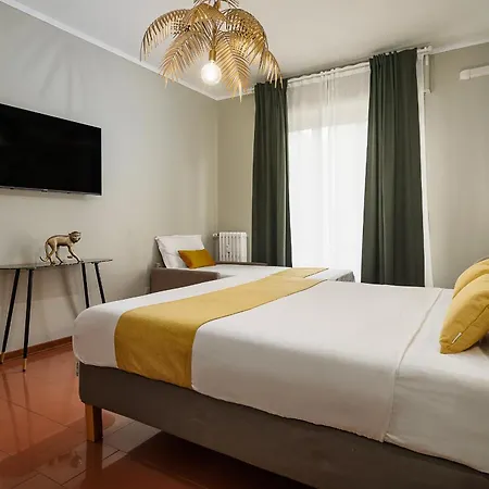 Apartament Stylish Two-bedroom Near Fiera Exhibition Area Just Minutes From Wagner Metro Station Red Line M1 *