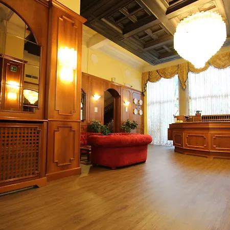 Hotel Mokinba Montebianco Milán