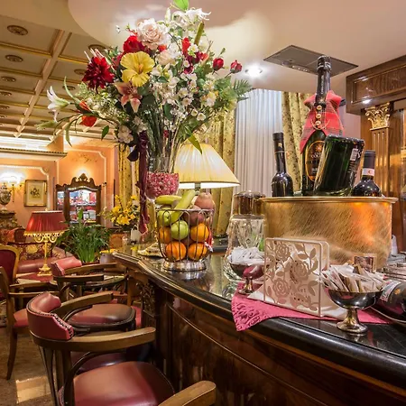 فيتوريا ميلان