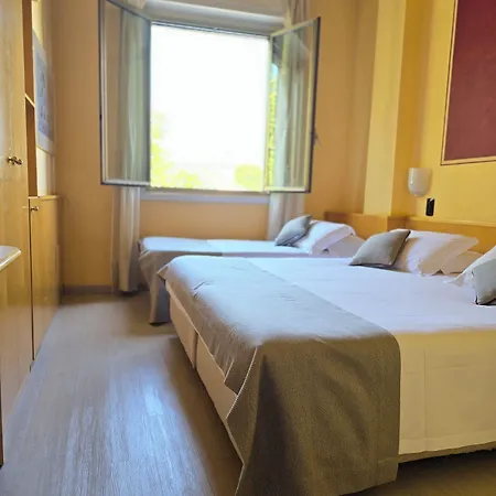 Mokinba Sant'ambroeus Hotel