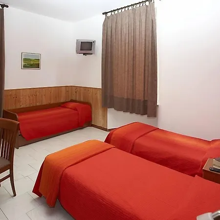 Hotel Trentina 2*