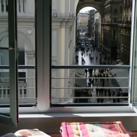 辛那浪灰色酒店