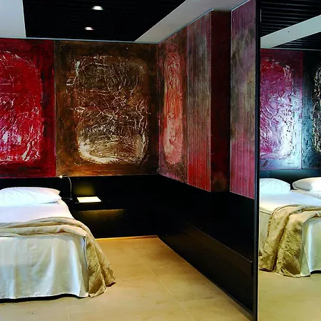 Straf, Milan, A Member Of Design 4*