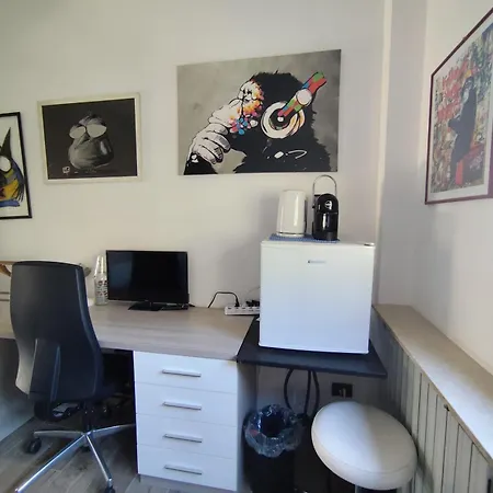 La Casa Di Ulisse * Milão