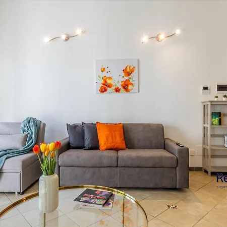 Station Skyline Suite, 300 Meters From The Station Appartement *