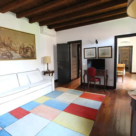 Bamboo Brera Fiorichiari ミラノ