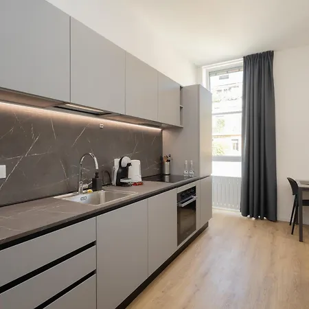 Апартаменты Fontana House *