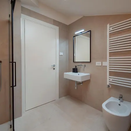 Xenia - 2rooms In Via Petrella 4 E * Milánó