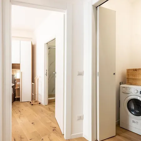 아파트 Navigli 2-bedroom And Sofa Bed