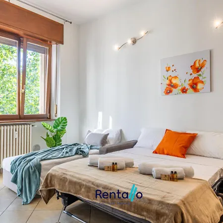 Station Skyline Suite, 300 Meters From The Station Appartement Milaan