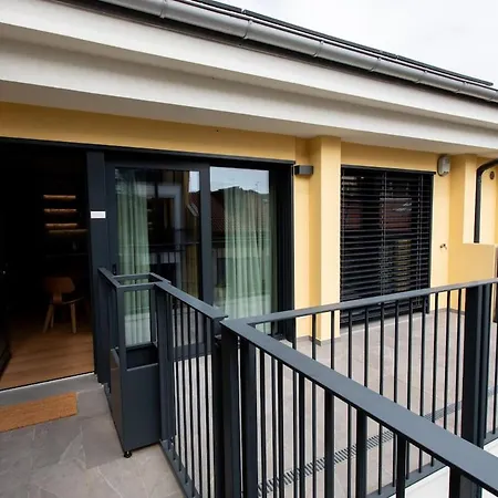 Easylife - - Bixio 17 - Porta Venezia Milano