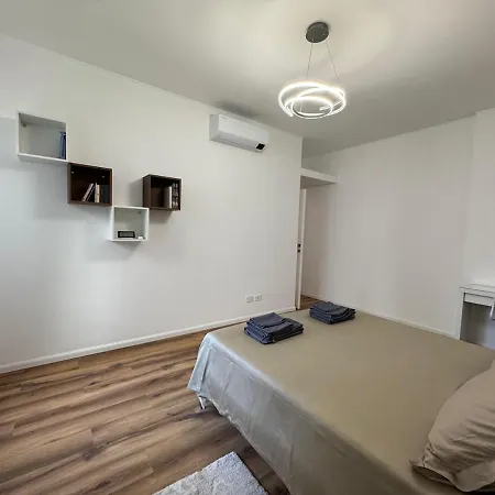 Appartement Modern In A Setting