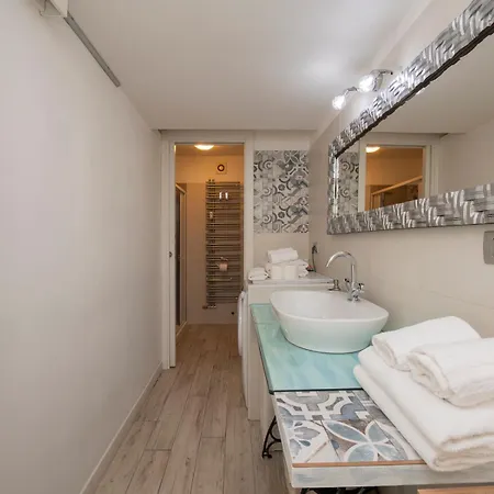 I-host - Nino Bixio 29 Lejlighed