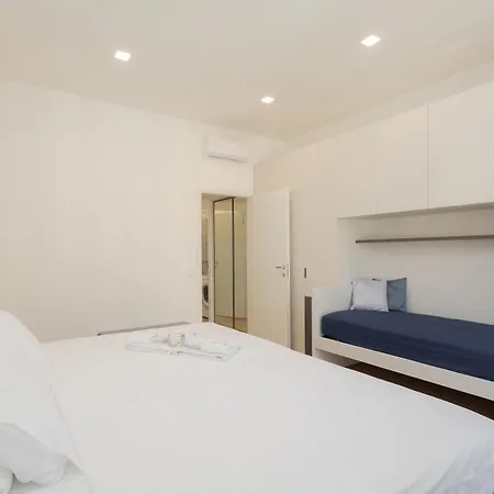 Апартаменты Fontana House *