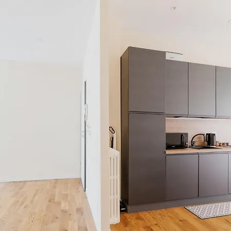 Guesthost - Cici House Mm2 Piola *