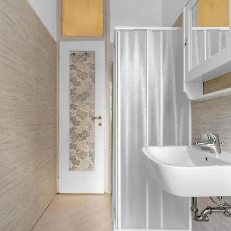 Mirari With Parking, Near The Metro *