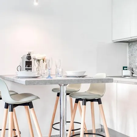 Easylife - - Soperga 44 Pt - Milaan