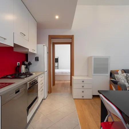 Xenia - 3 In Via Ugo Bassi 23 Milán