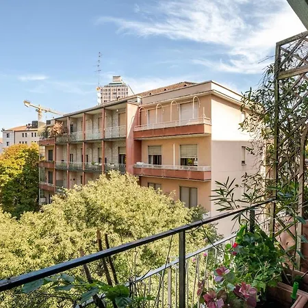 800 M Duomo - Vintage E Spazioso *