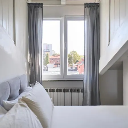 Apartamento Rooftop Retreat Martesana