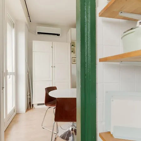 Appartement Guesthost - Dergano M3 Bright Milan