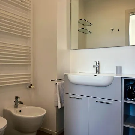 Апартаменты Stylish In Porta Venezia Милан