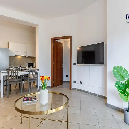Station Skyline Suite, 300 Meters From The Station Appartement Milaan