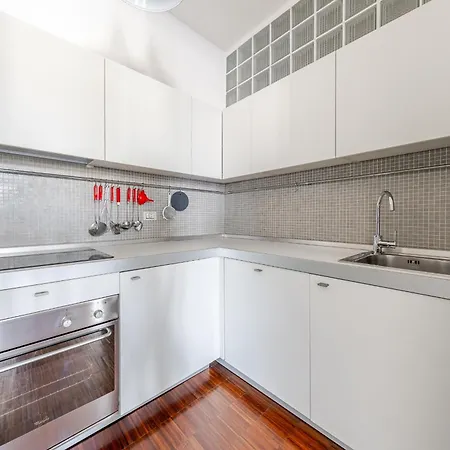 公寓 One Bedroom In The Heart Of *