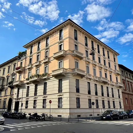 Boutique Retreat - The Last Supper - Wine & Bike * Milano
