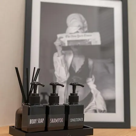 Διαμέρισμα The Urban Nest - Elegante E Moderno 2 Stanze *