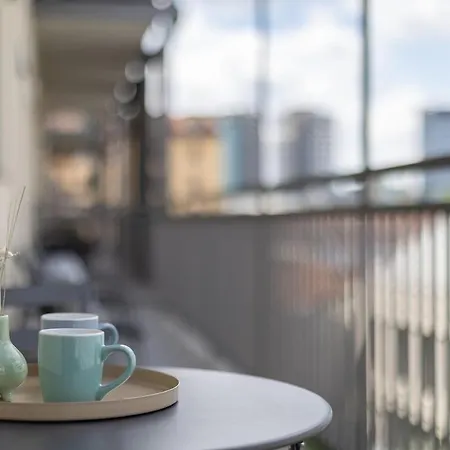 The Urban Nest - Elegante E Moderno 2 Stanze