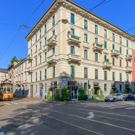 I-host - Nino Bixio 29 * Milano