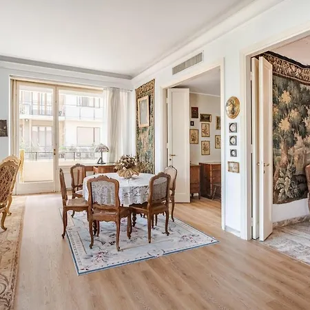 800 M Duomo - Vintage E Spazioso Milán