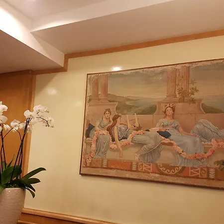 Ξενοδοχείο Mentana, By R Collection