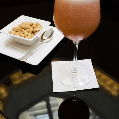 ホテル マンツォーニ