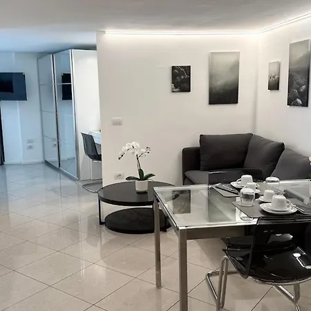 Appartamento Modern Near Corso Buenos Aires Lima Porta Venezia Metro