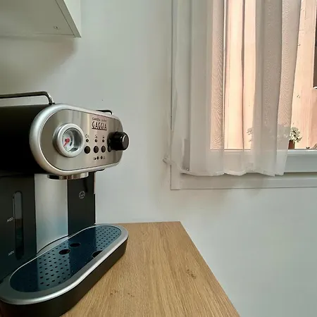 Apartment Guesthost - Ripamonti Vigentino Milan