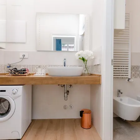 Vivimihome Modern Flat Bosco Verticale アパート ミラノ