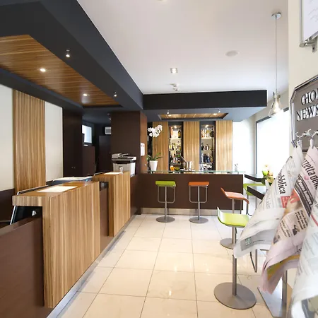 Hotel Acca Palace - Aa 4*