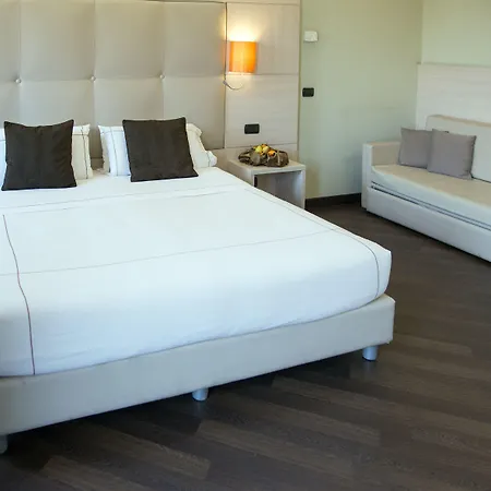 Acca Palace - Aa Hotel 4*