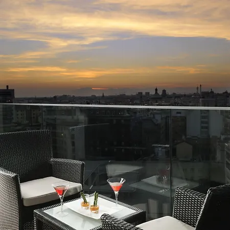 Uptown Palace Отель 4*